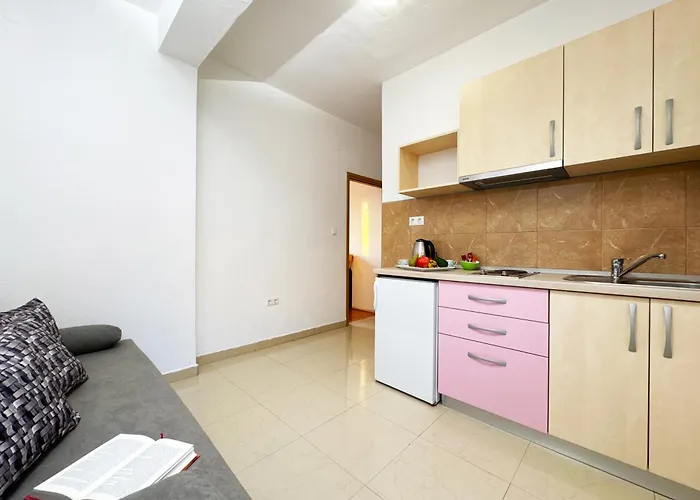 Apartments Kiro