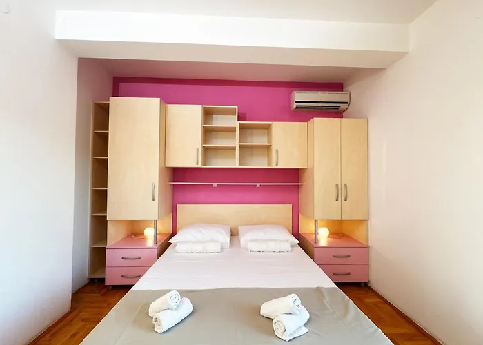 Apartments Kiro