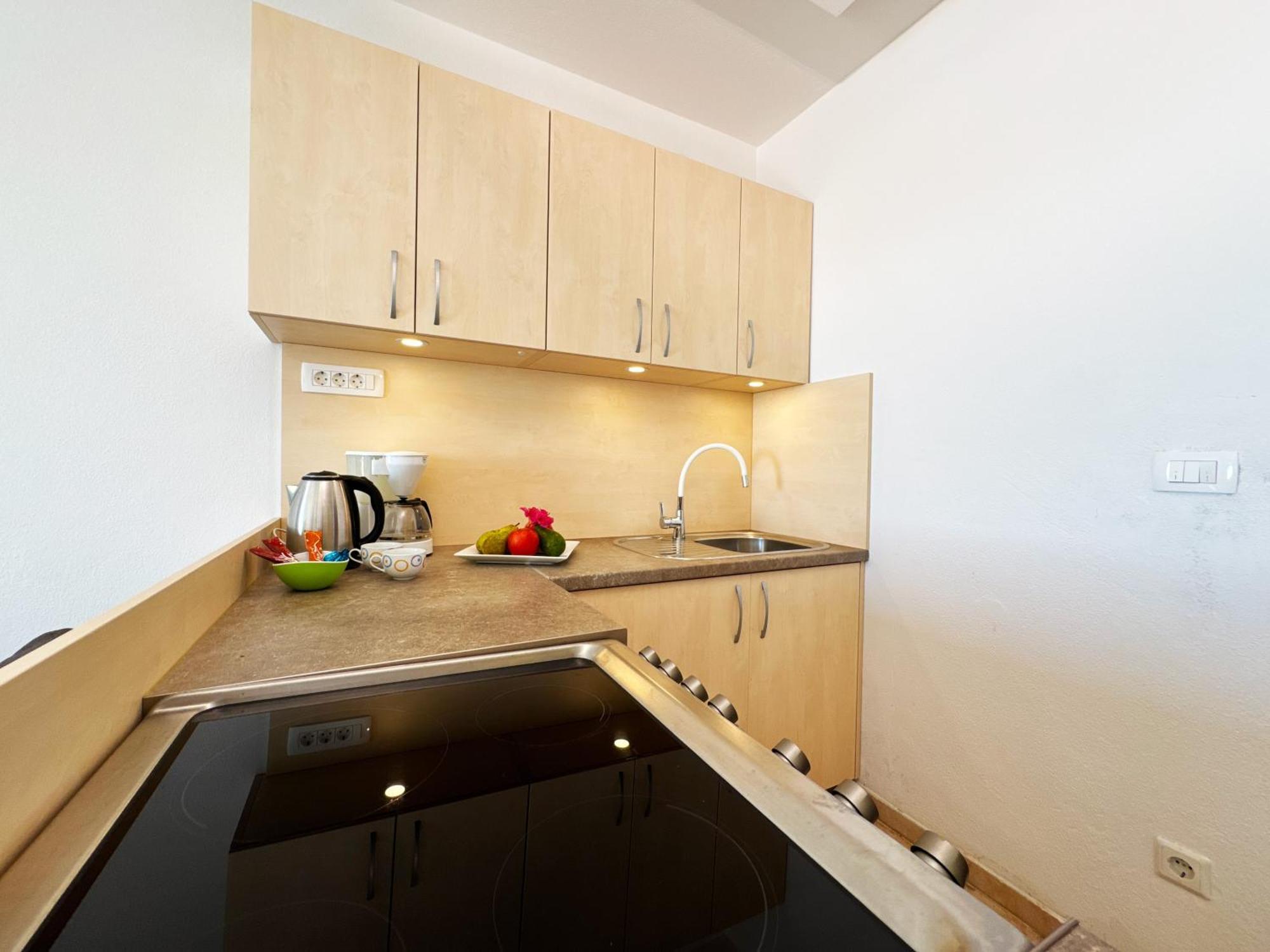 Kiro Apartment Milna (Hvar)
