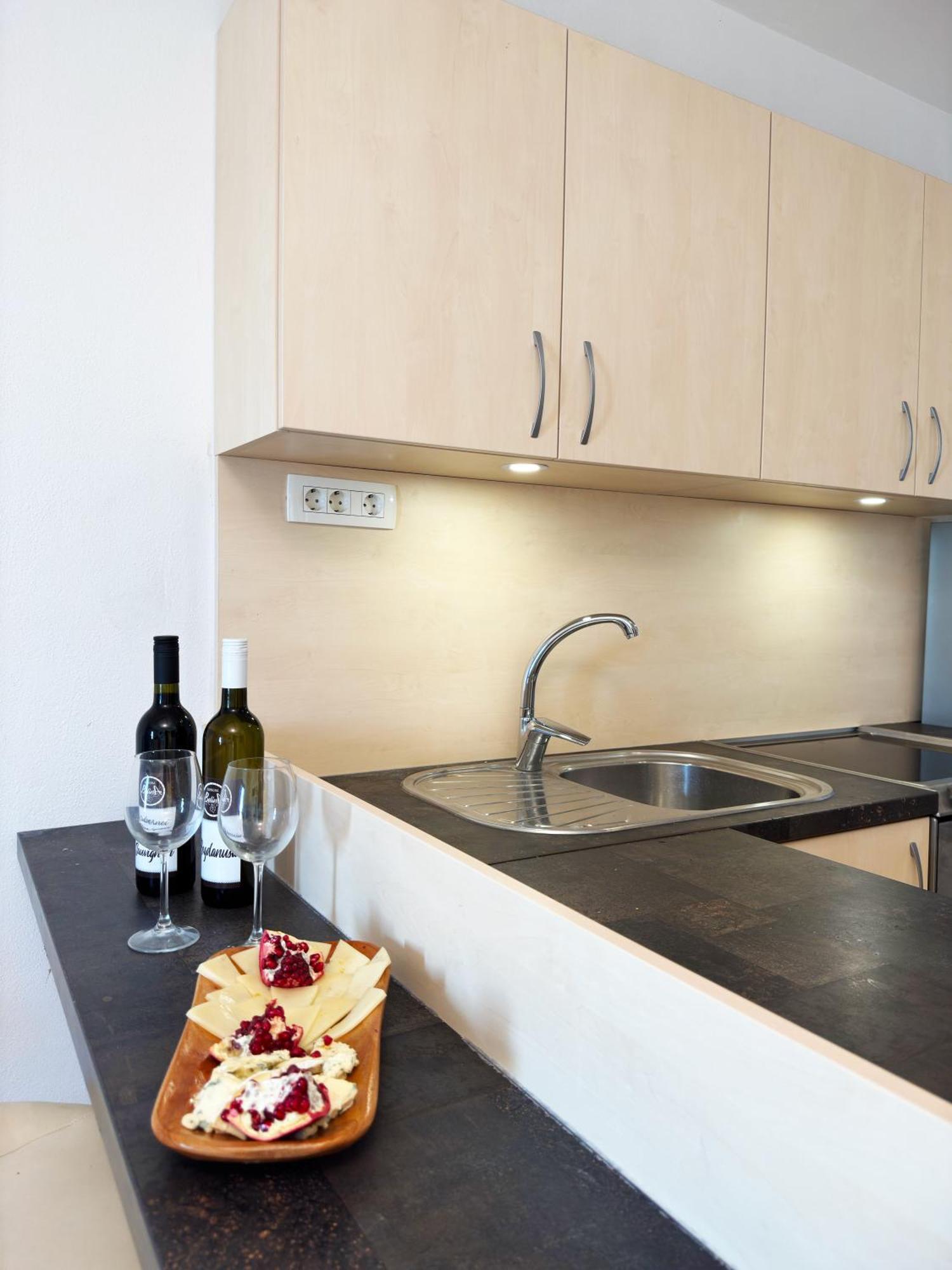 Apartment Kiro *