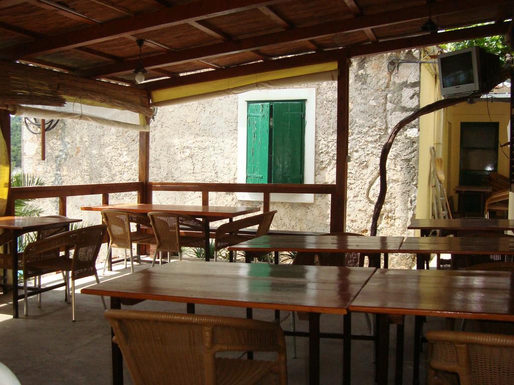 Kiro Apartment Milna (Hvar)